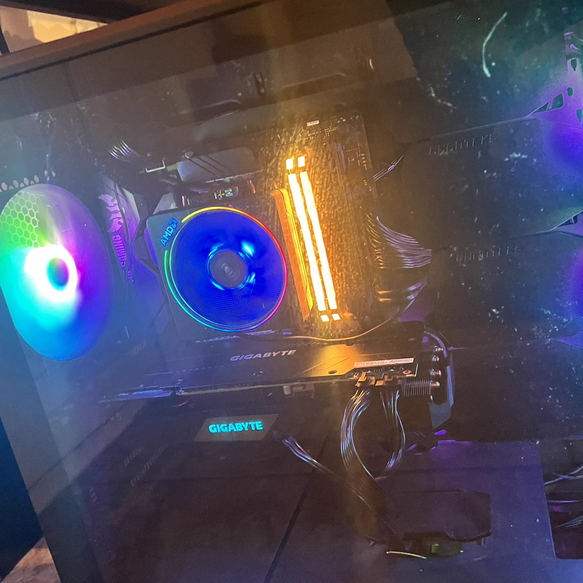 Custom PC build featuring an AMD processor and Gigabyte graphics card